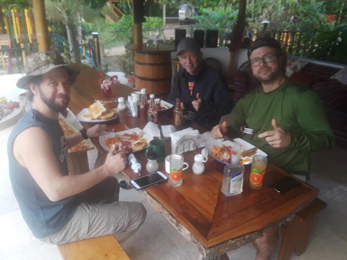 Hidden Haven Hostel Unitedville Luaran gambar