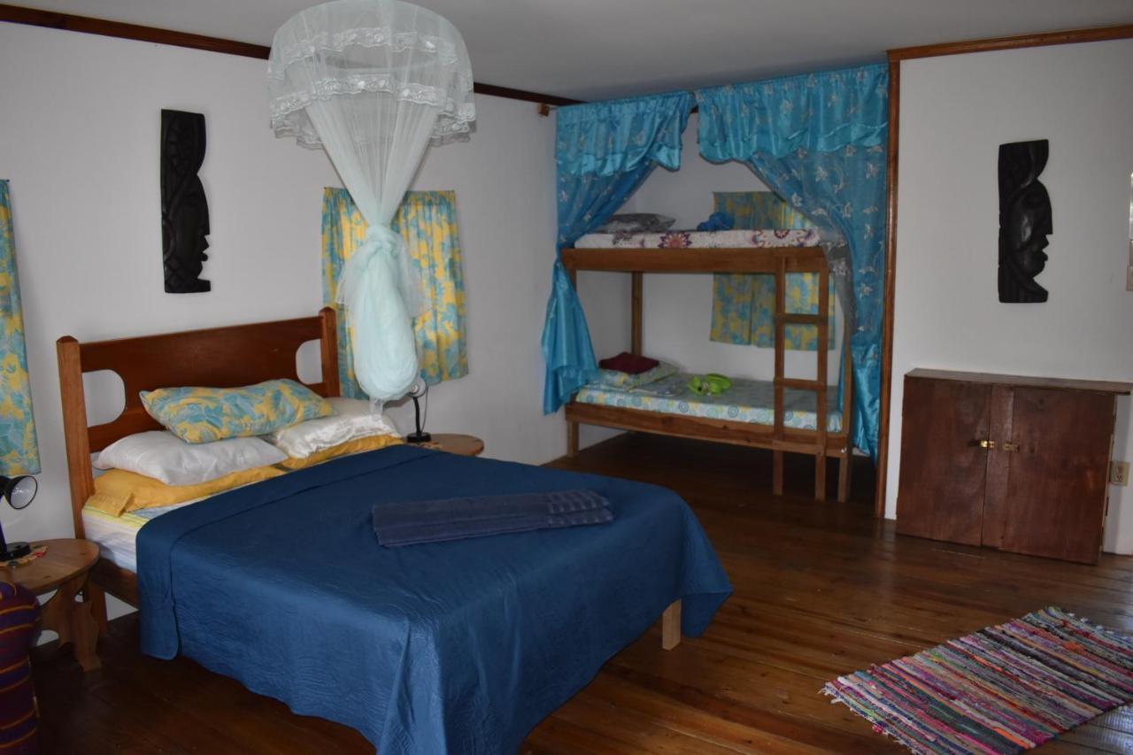 Hidden Haven Hostel Unitedville Luaran gambar